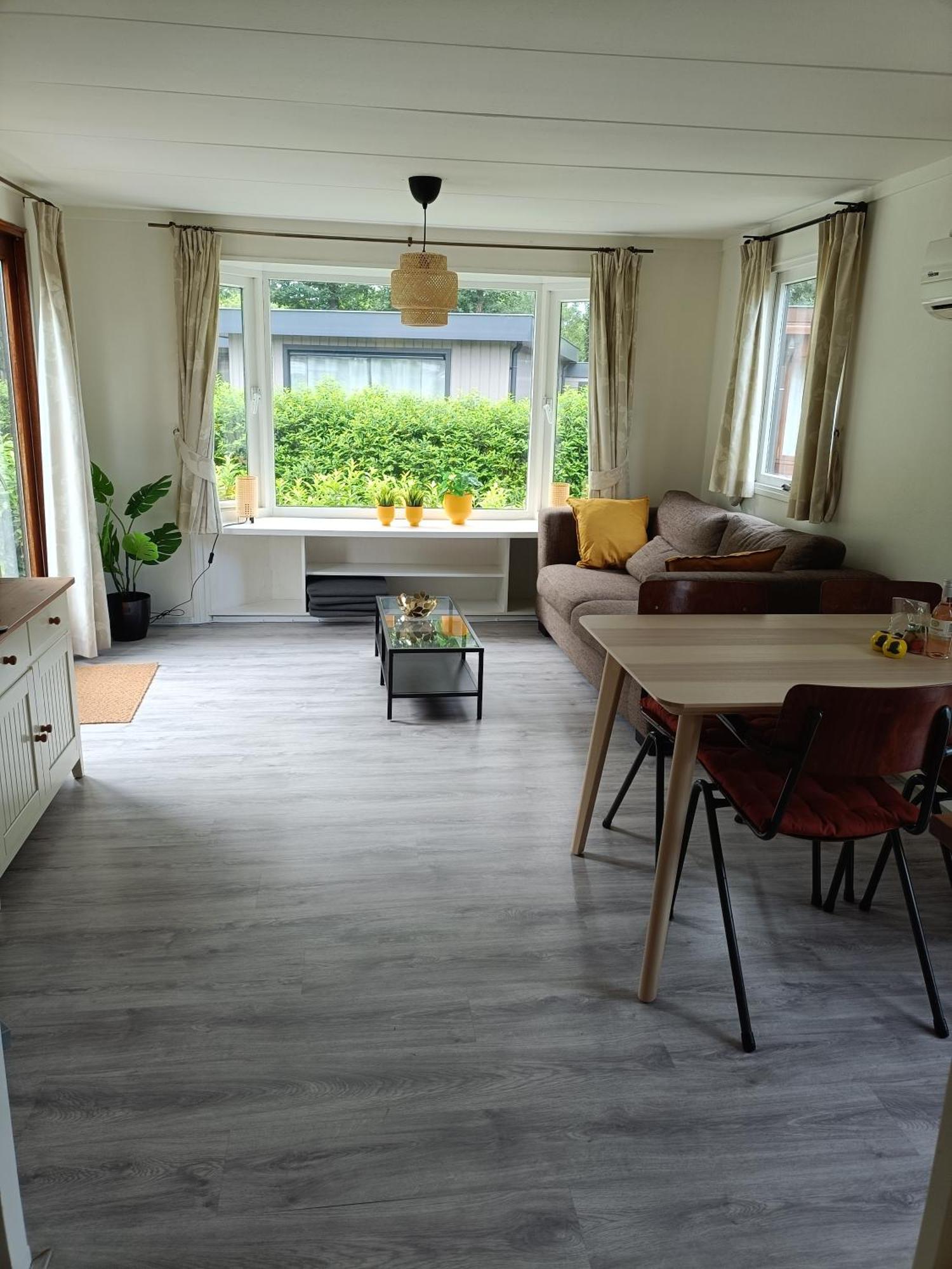 Vakantiehuisje Veluwe Nabij Bos Apartment พุทเทิน ภายนอก รูปภาพ